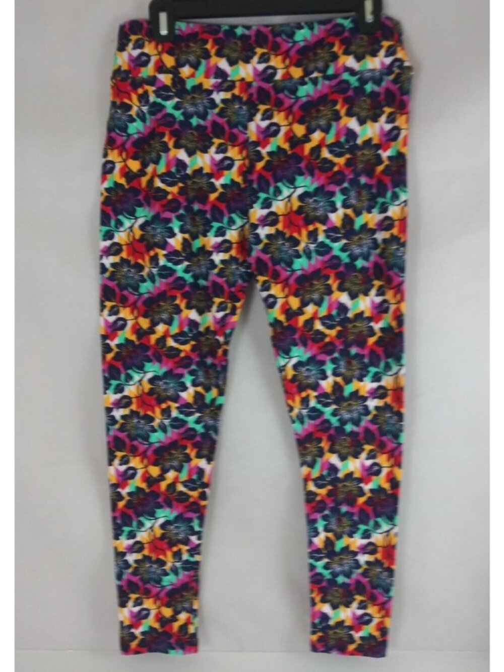 New LuLaRoe Tall & Curvy Leggings Colorful Floral Designs